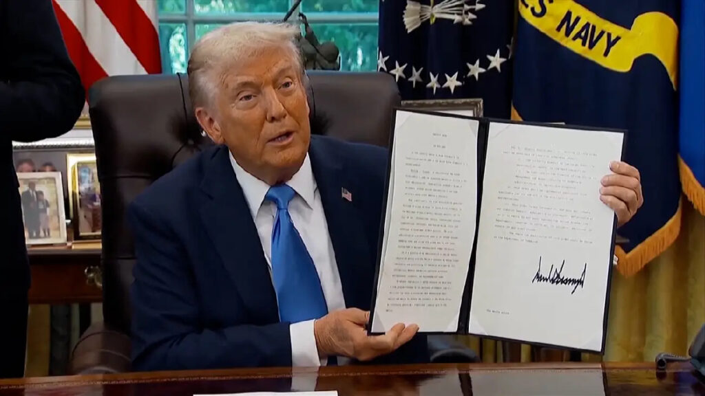 Major Banks Could Be Doomed by Trump’s $100K H-1B Fee—See Who’s at Risk